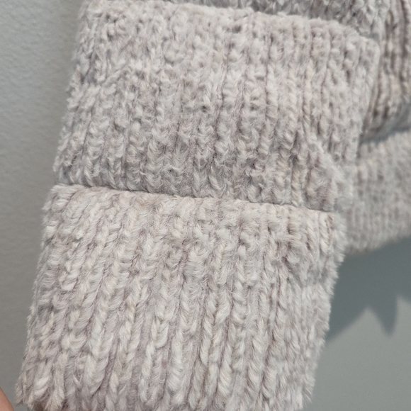 UNREAL FUR CLOSE-KNIT PUFFER JACKET - Picture 2 of 10